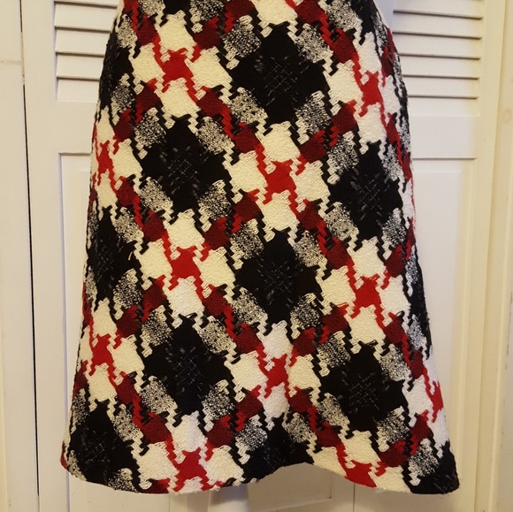 Skirt - Picture 1 of 6